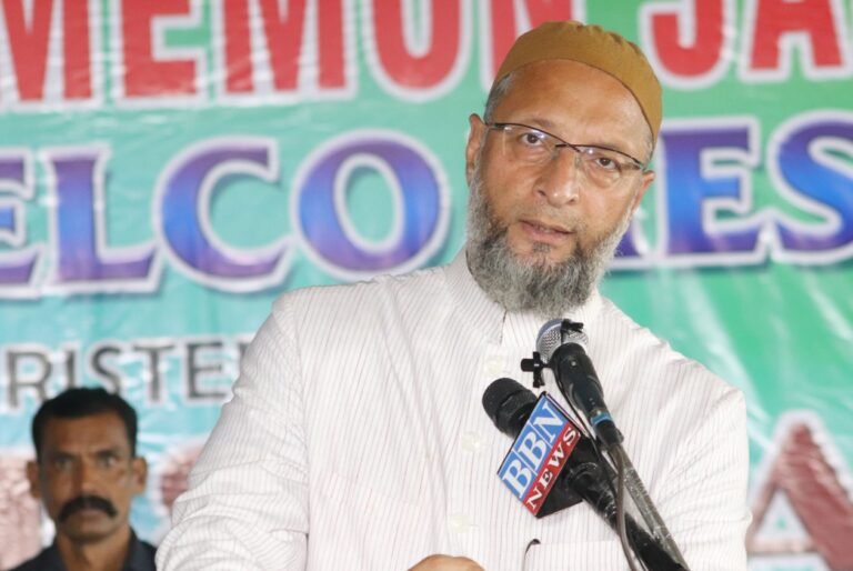 ‘We No Longer Need a Gandhi or a Nehru’: Owaisi Calls for Independent Muslim Leadership in UP