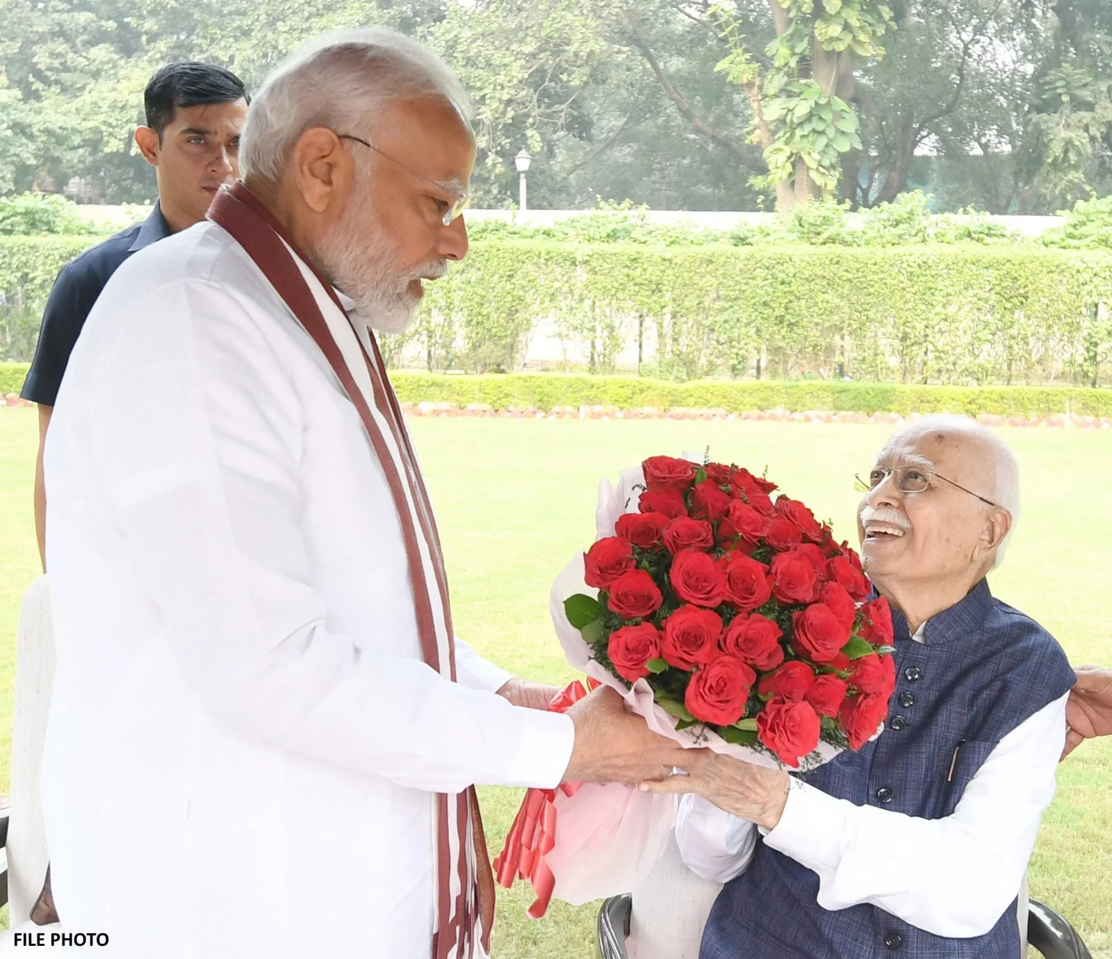 advani modi