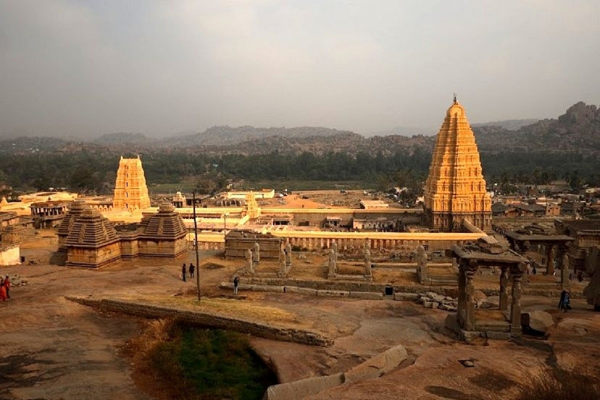 BJP Slams K'taka Government's Decision to Impose 10 Percent Tax on Temples