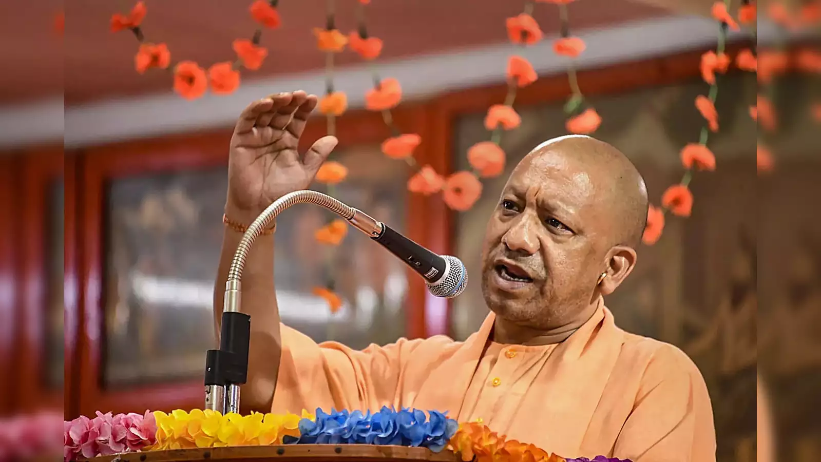“No one dares to offer namaz on roads of UP,” Yogi in Maharashtra rally; Mics removed from mosques