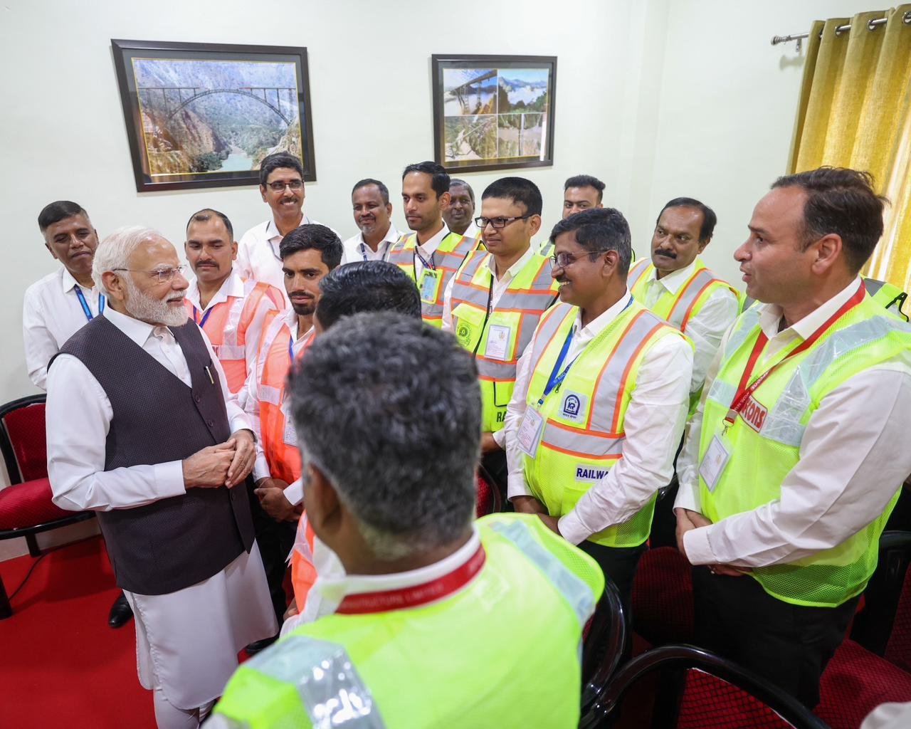 Kashmir PM MODI