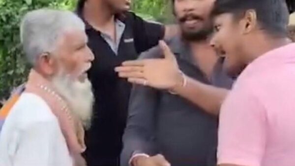 BJP Members Assault, Parade Muslim Cattle Traders in West Bengal's Durgapur; Two Arrested