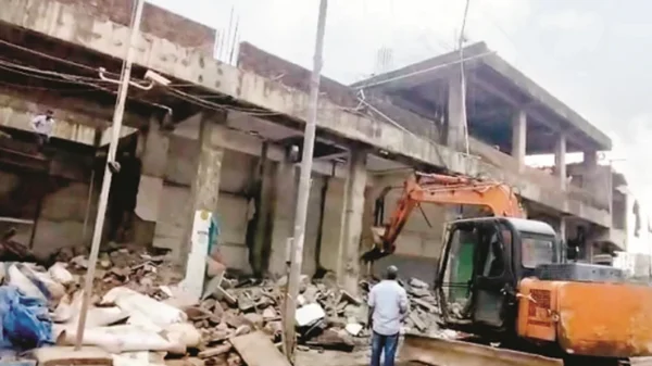 MHADA Demolishes 13 Shops of Mumbai Mosque, Trustees Allege ‘Pressure from Above’