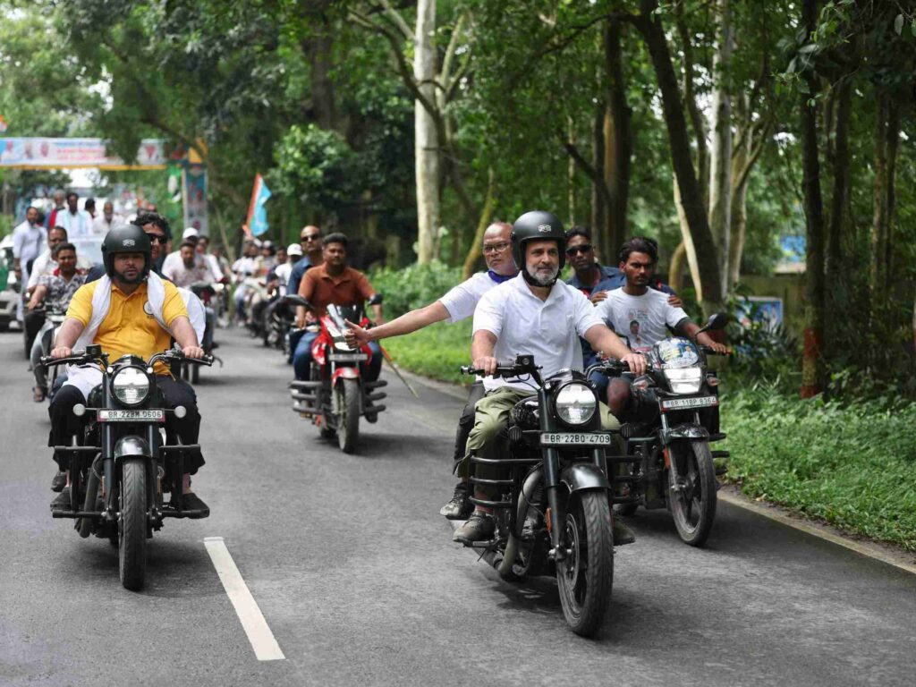Rahul Gandhi, Tejashwi Yadav Ride Motorcycles in Araria During ‘Voter Adhikar Yatra’ 59 rahul gandhi yadav