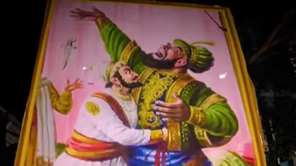 Davanagere: Shivaji–Afzal Khan Cutout Taken Down Amid Objections, Savarkar Poster Installed