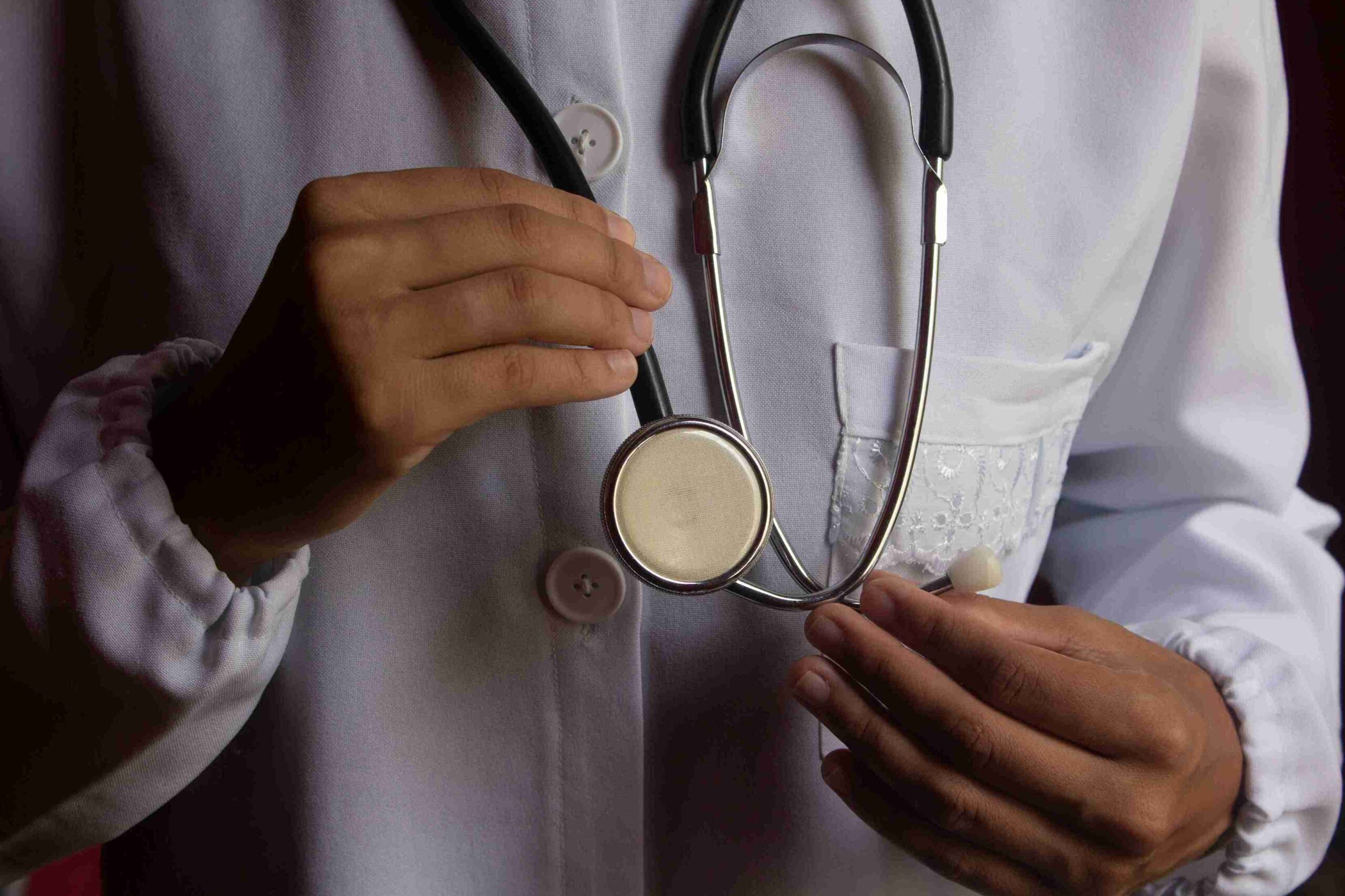 doctor suspended kashmir bandipora