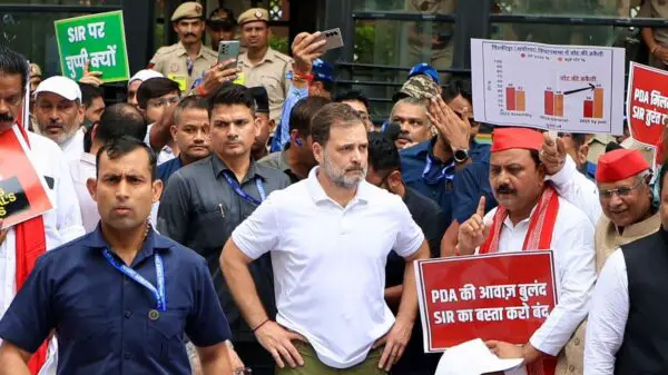 rahul gandhi election commision