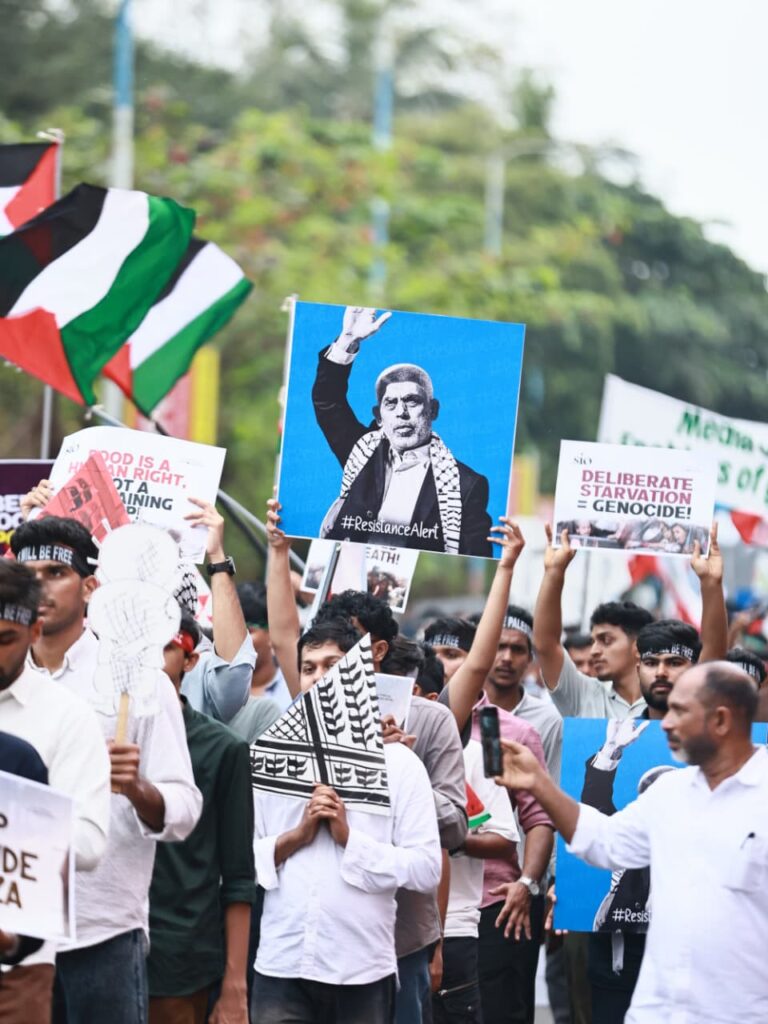 “Tahya Filasteen”: Over 700 Join SIO Kannur’s Solidarity Rally for Palestine 63 “Tahya Filasteen”: Over 700 Join SIO Kannur’s Solidarity Rally for Palestine