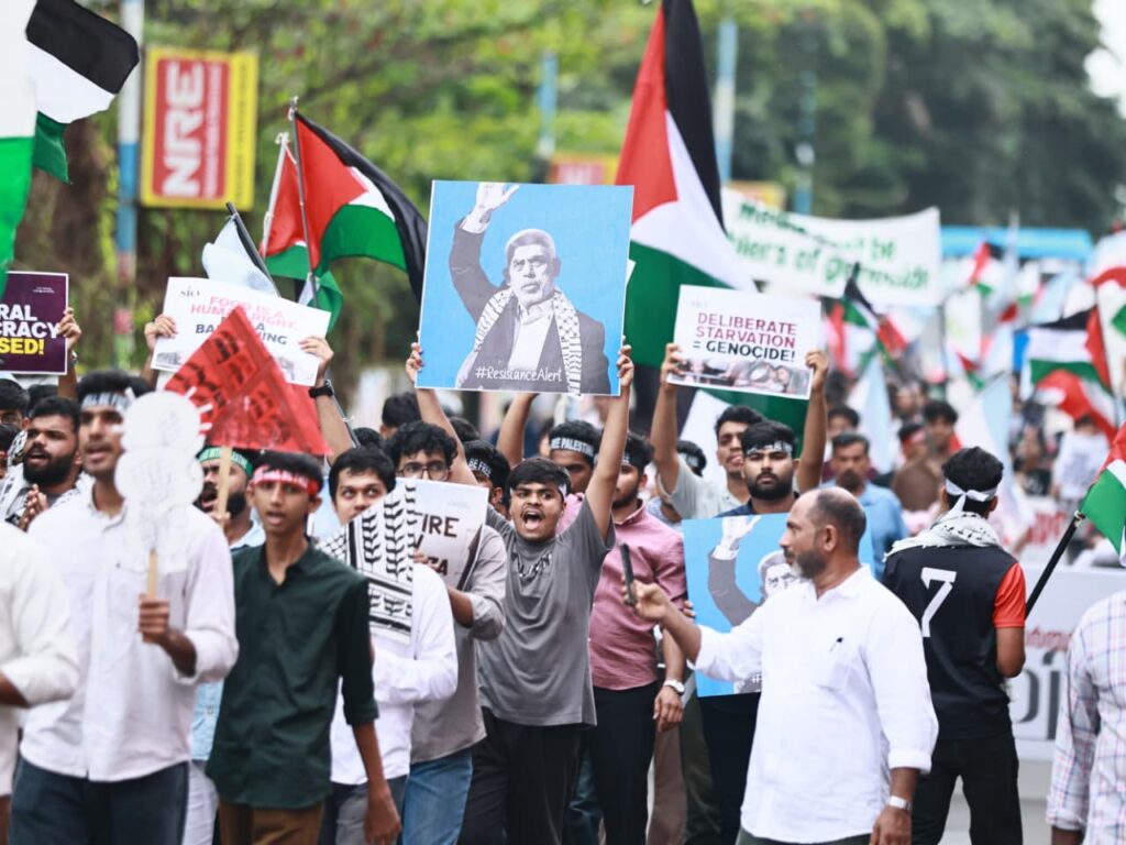 “Tahya Filasteen”: Over 700 Join SIO Kannur’s Solidarity Rally for Palestine 61 “Tahya Filasteen”: Over 700 Join SIO Kannur’s Solidarity Rally for Palestine