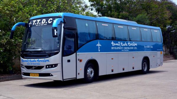 Driving licences of Bus Operator And Conductor revoked in Tamil Nadu after Muslim woman in burqa denied Entry