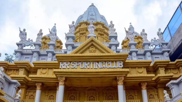 ‘Attempt to Promote Conversion’ VHP Objects to Vatican City Replica at Ranchi Durga Puja