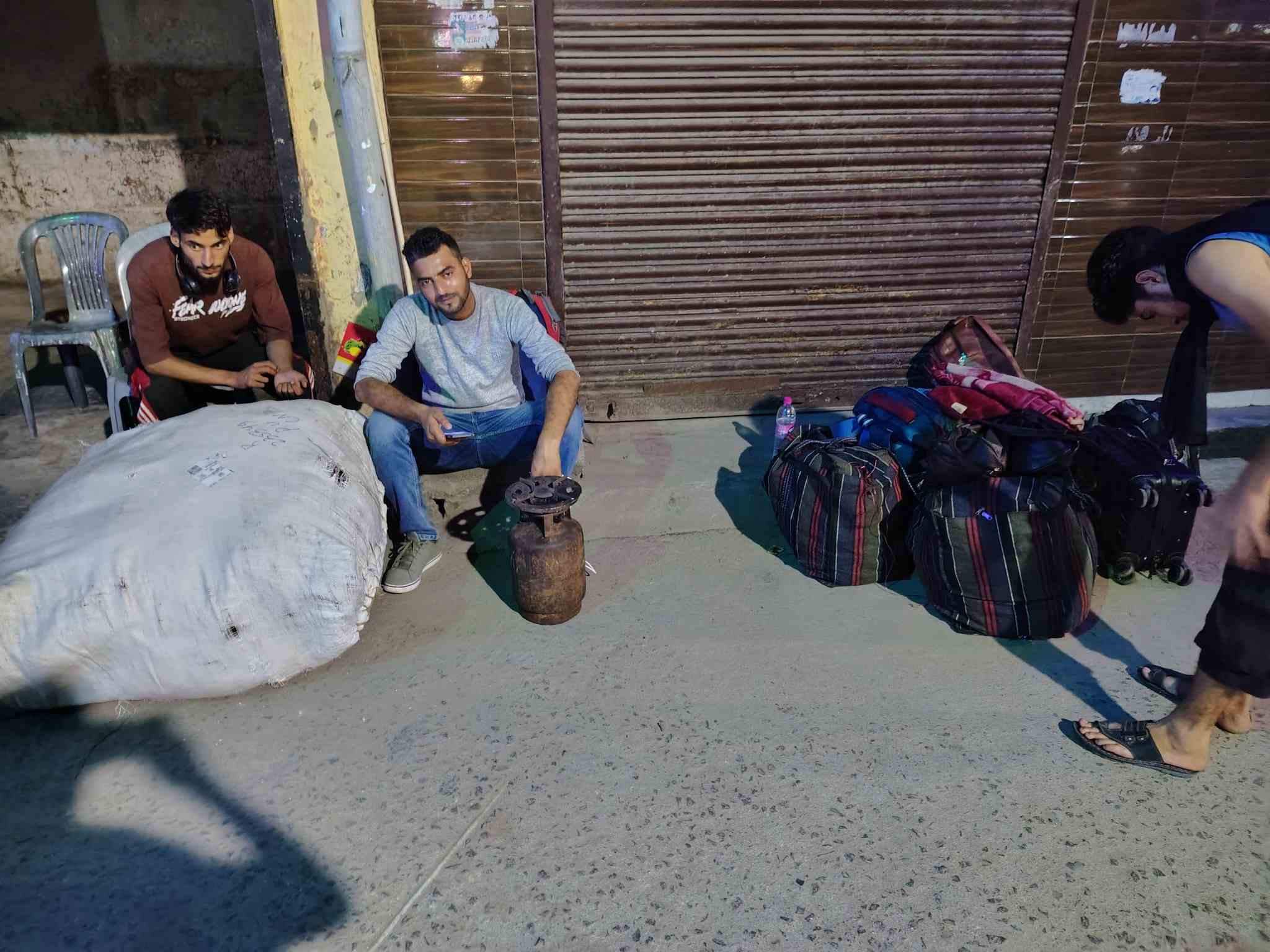 “They Refused to Rent to Us Because We Are Muslims”: Kashmiri Youth Face Housing Discrimination in Kanpur 59 kashmiri kanpur