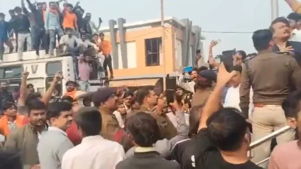 Violence Erupts in MP's Raisen After Protest Over Child Rape; Mosque, Homes Attacked; Accused Salman Still Absconding 33 Goharganj rape