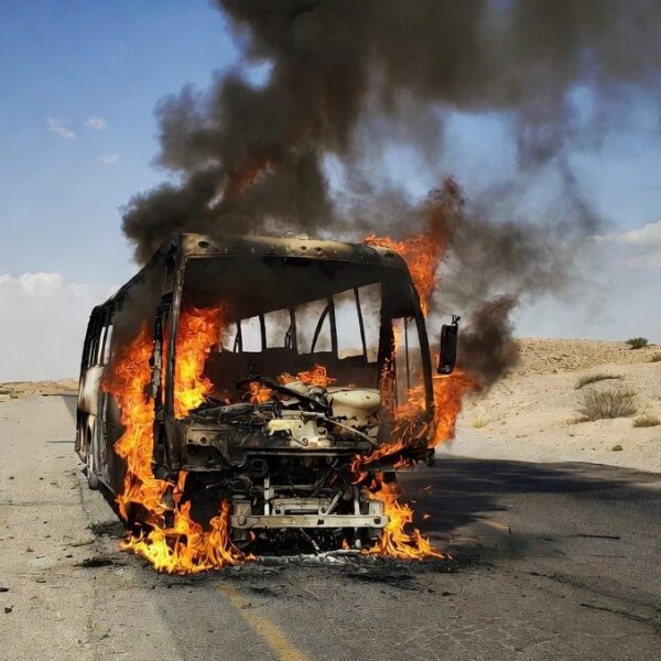 42 Indian Umrah Pilgrims Feared Dead as Bus Crashes Into Tanker Near Madinah