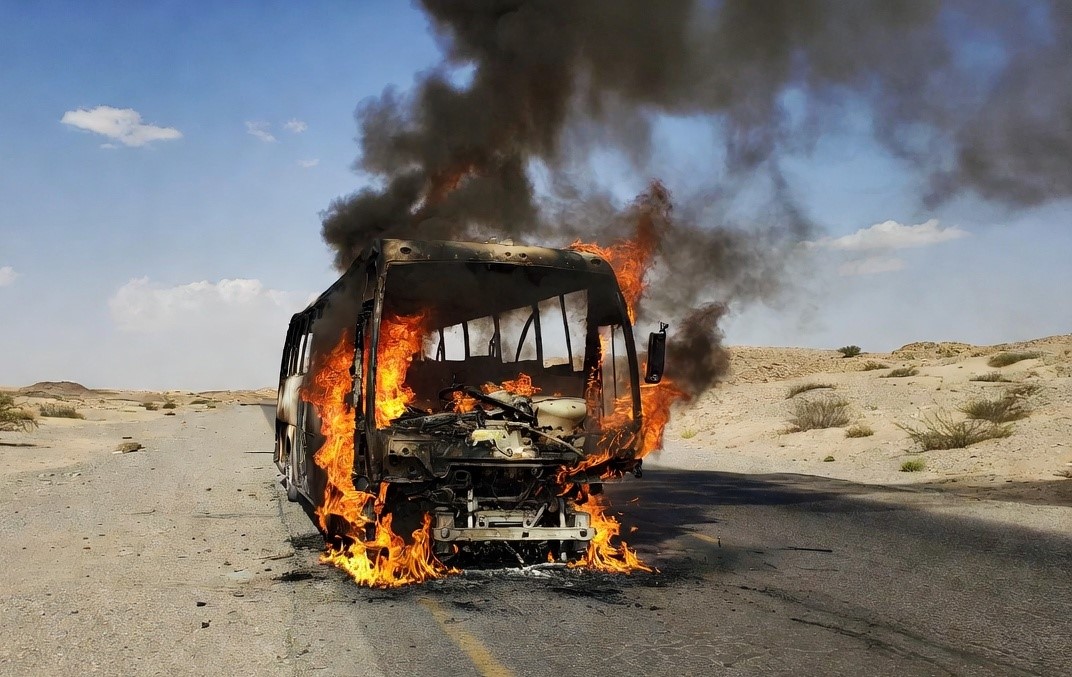 42 Indian Umrah Pilgrims Feared Dead as Bus Crashes Into Tanker Near Madinah