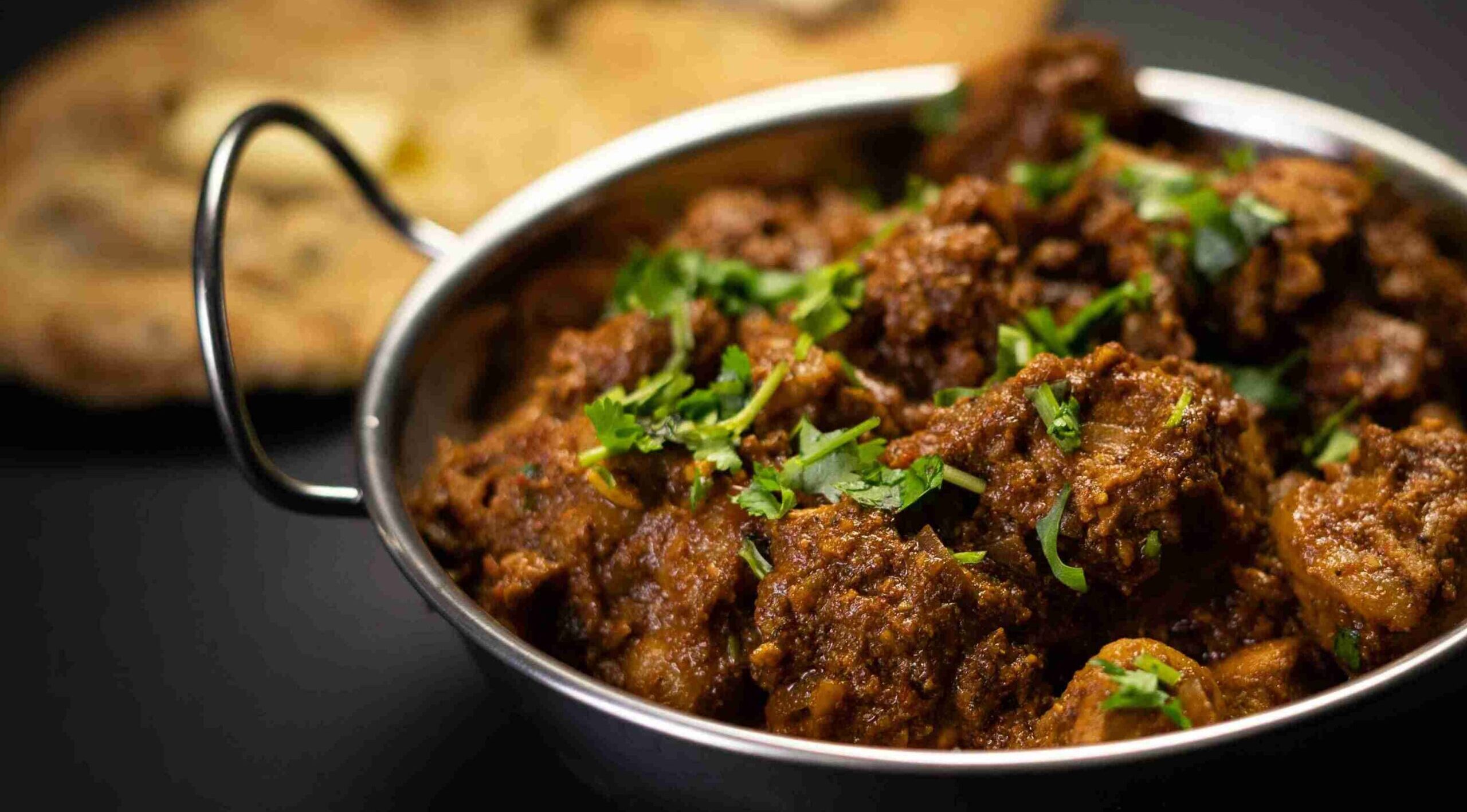 UP: Wedding Reception Turns Chaotic After Guests Object to “Beef Curry” Label in Aligarh