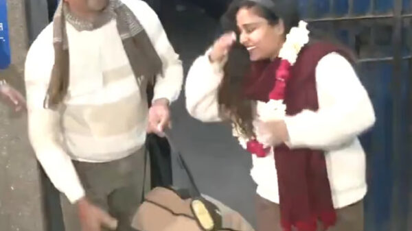 SC Frees Gulfisha Fatima, Meeran Haider in Riots Case