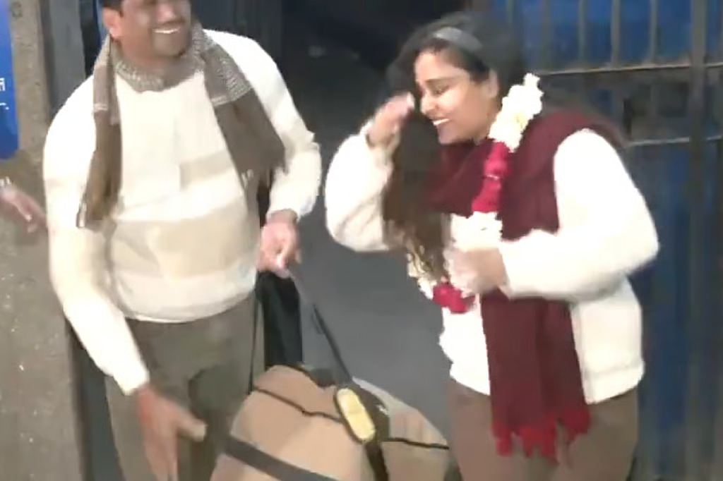 SC Frees Gulfisha Fatima, Meeran Haider in Riots Case