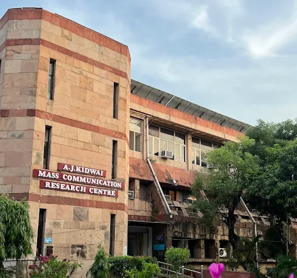 UGC-NET Qualified Muslim Scholar Moves Delhi HC Over Jamia PhD