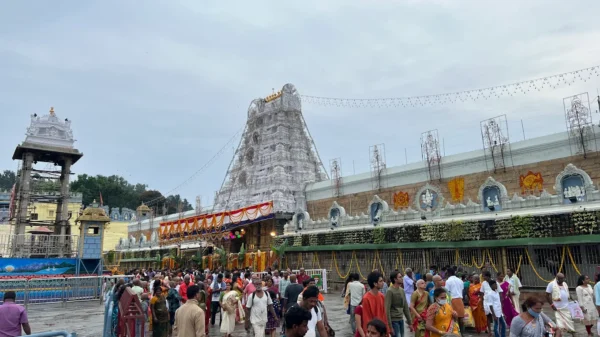 AIMIM MLAs Help Devotees at Tirumala