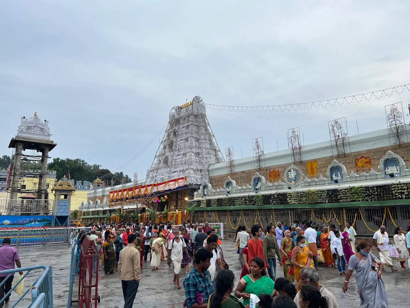 AIMIM MLAs Help Devotees at Tirumala