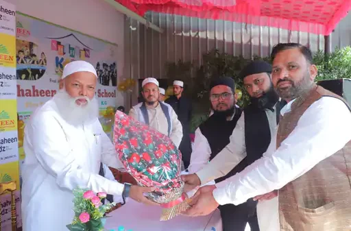 Dr Abdul Qadeer Addresses Taleem Karwan in Meerut