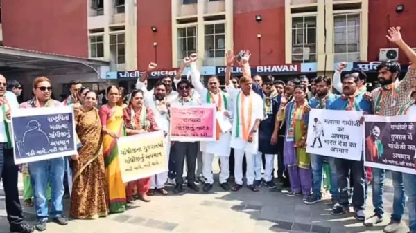 Godse Play Cancelled in Ahmedabad After Protests