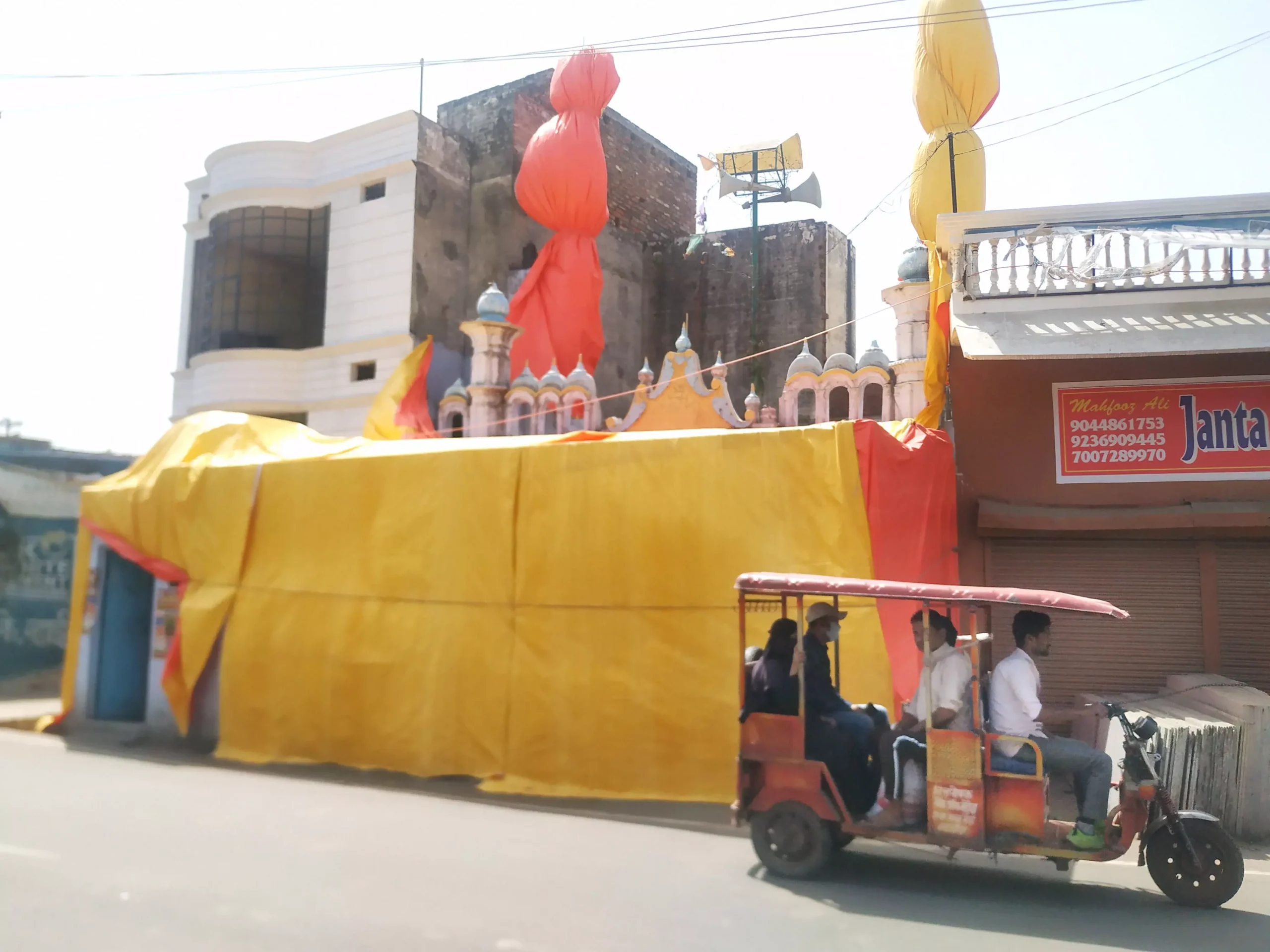 Authorities in Shahjahanpur cover 48 mosques and mazars with tarpaulin ahead of the traditional Juta Maar Holi procession amid tight security.