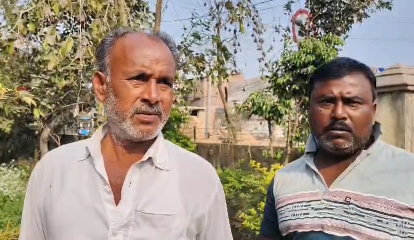 “We Were Told We Are Not Indian Citizens”: Murshidabad Villagers Allege Mass Voter Deletion Bid 59 Over 70 voters in Murshidabad’s Kalikahara allege their names were wrongly targeted for deletion through Form 7 applications.