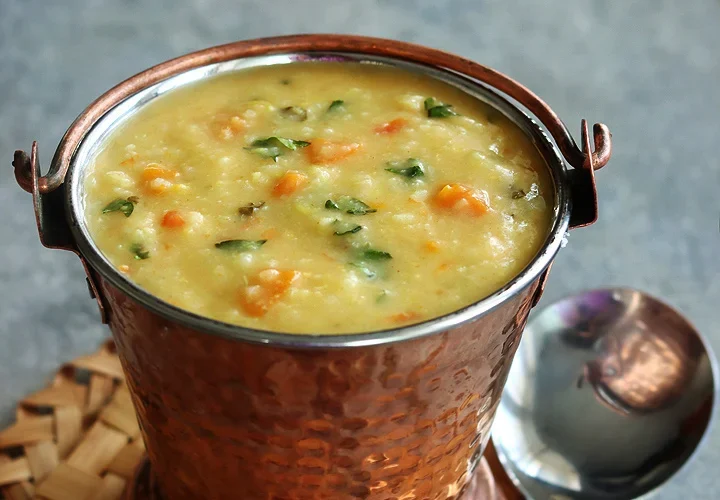 Coimbatore Muslim Groups Raise Concerns Over Police Curbs on Nombu Kanji Distribution