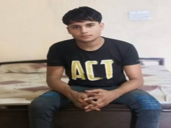 A 28-year-old man from Haryana died in Bhiwadi, Rajasthan, with his family alleging Bajrang Dal members shot him over cow smuggling suspicions.