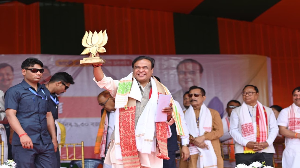 Assam CM Himanta Biswa Sarma sparks controversy, warning to “break backbone” of Bengali-origin Muslims ahead of elections.