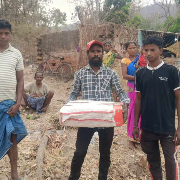 A tribal man in Jharkhand carried his newborn's body in a cardboard box from a hospital after no ambulance or mortuary vehicle was arranged for him.