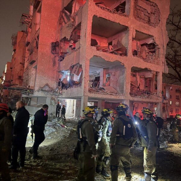 Iranian missiles struck Dimona and Arad, injuring over 100 people and causing building collapses. No damage reported at Israel’s nuclear facility.