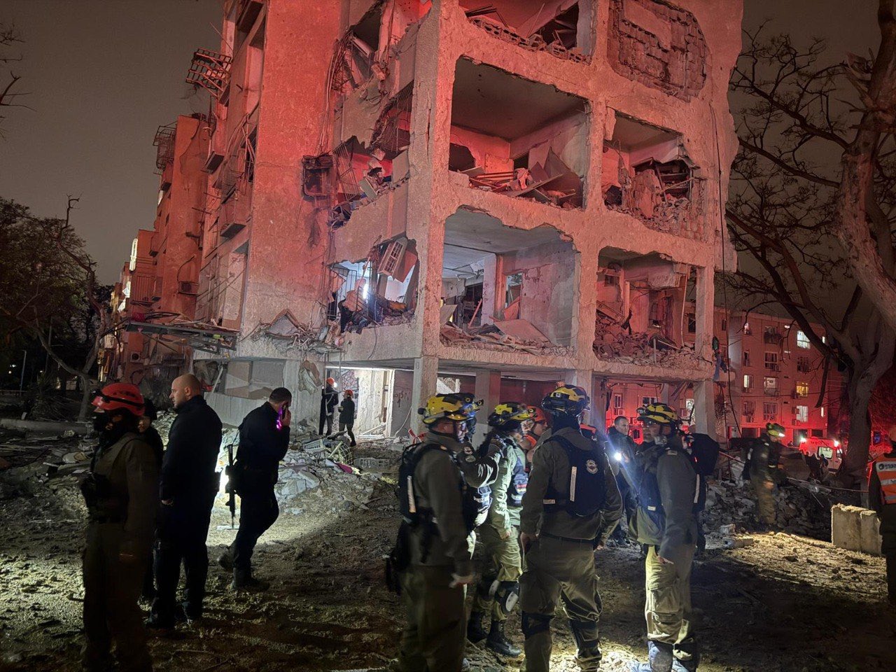 Iranian missiles struck Dimona and Arad, injuring over 100 people and causing building collapses. No damage reported at Israel’s nuclear facility.