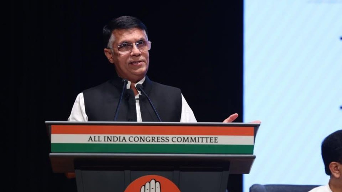 Congress attacks Himanta Biswa Sarma after Assam Police search Pawan Khera’s Delhi home in passport row.