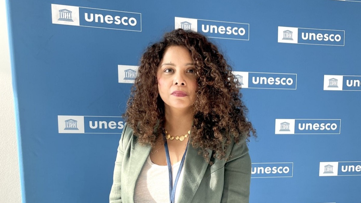 Delhi High Court says Rana Ayyub’s tweets appear “derogatory, inflammatory and communal,” seeks responses from all parties.