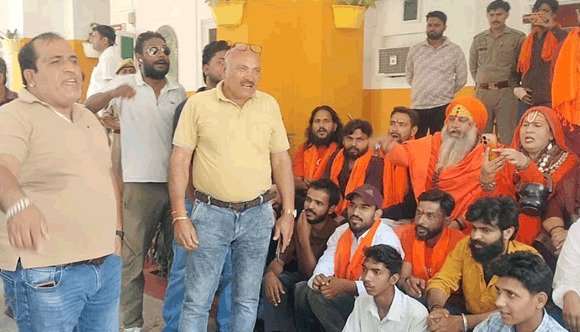 Hindu Raksha Dal Demands Probe Into Claim of ‘Buried Shiva Temple’ Inside Darul Uloom Deoband Campus