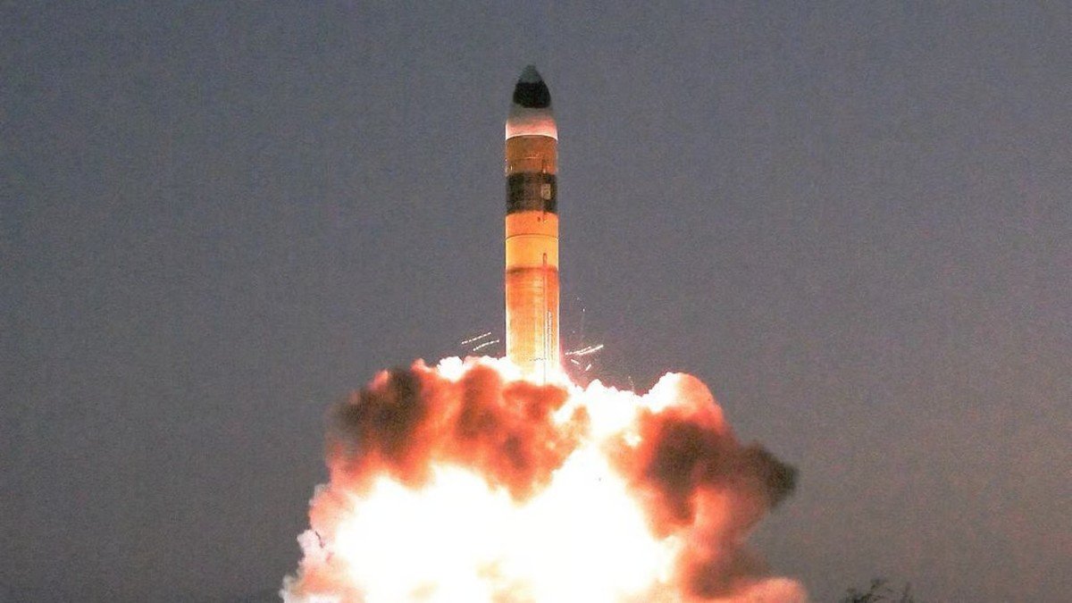 India Conducts Second Successful Test of MIRV-Enabled Agni-5 “Divyastra” Missile, Strengthening Nuclear Deterrence