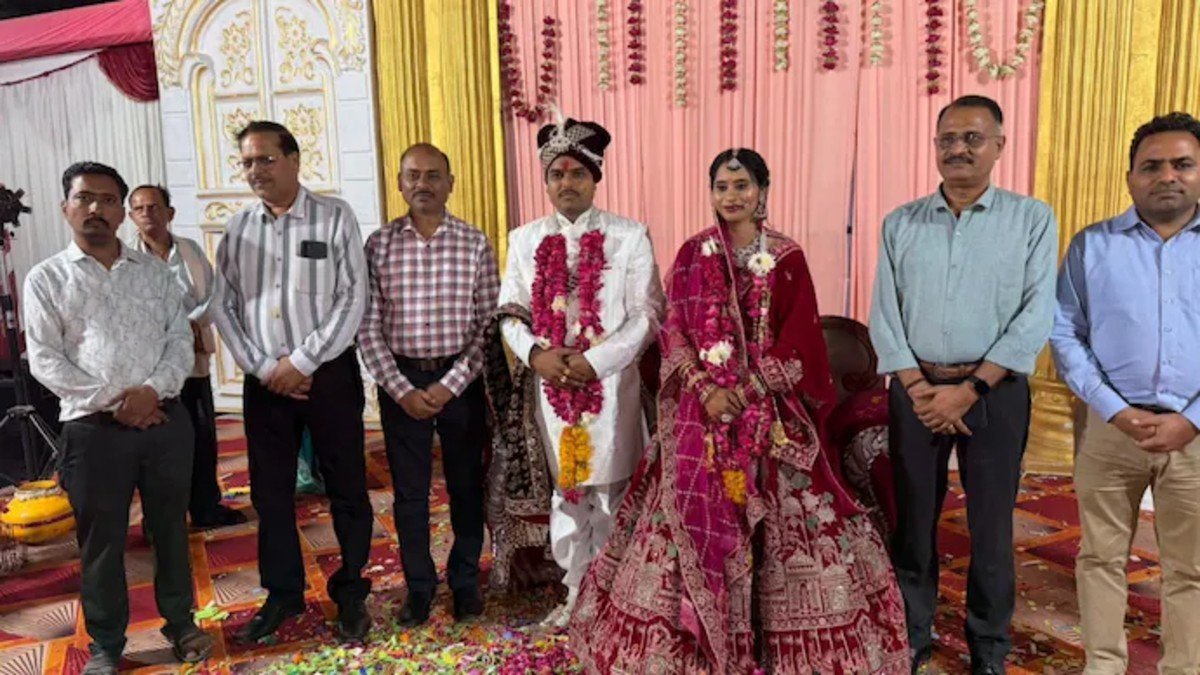MP: Muslim Jail Officer Marries Former Hindu Life Convict; Bajrang Dal, VHP Members Perform Kanyadaan
