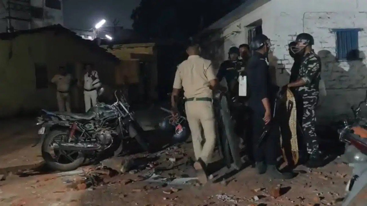 West Bengal: Violence Breaks Out in Asansol After Police Ask Mosque to Reduce Loudspeaker Volume