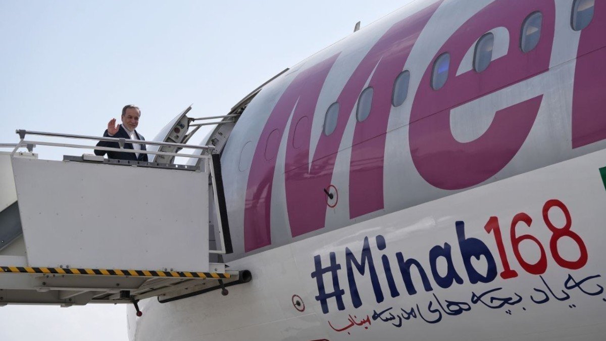 Iran’s Araghchi Arrives in Delhi on “Minab168” Aircraft for BRICS Talks