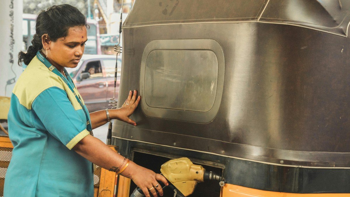 Petrol, Diesel Prices Hiked for Fourth Time in 10 Days; Cumulative Increase Nears ₹7.5 Since May 15