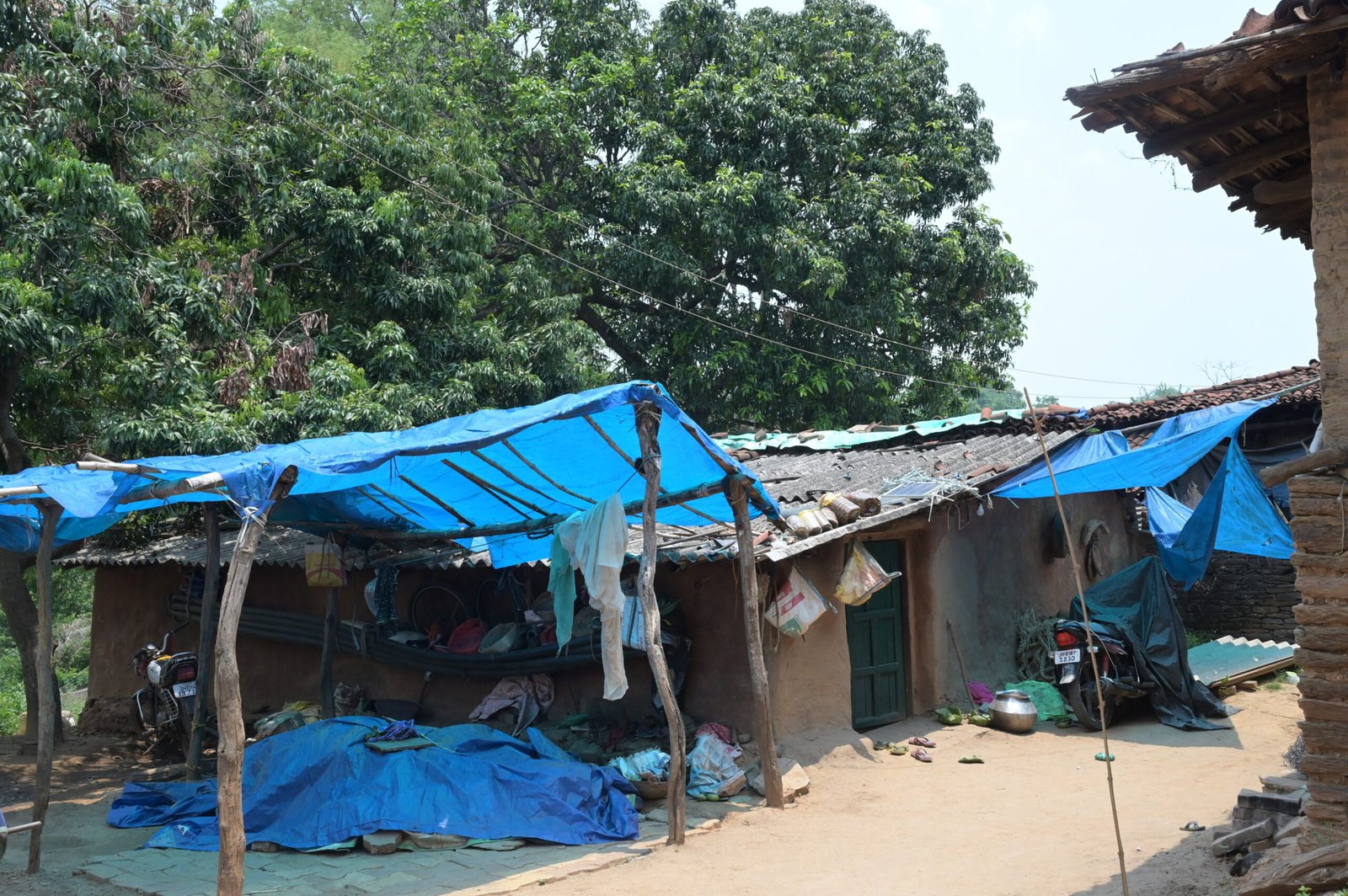 A mud house of a villager located nearby Birsa Munda's birth premises.