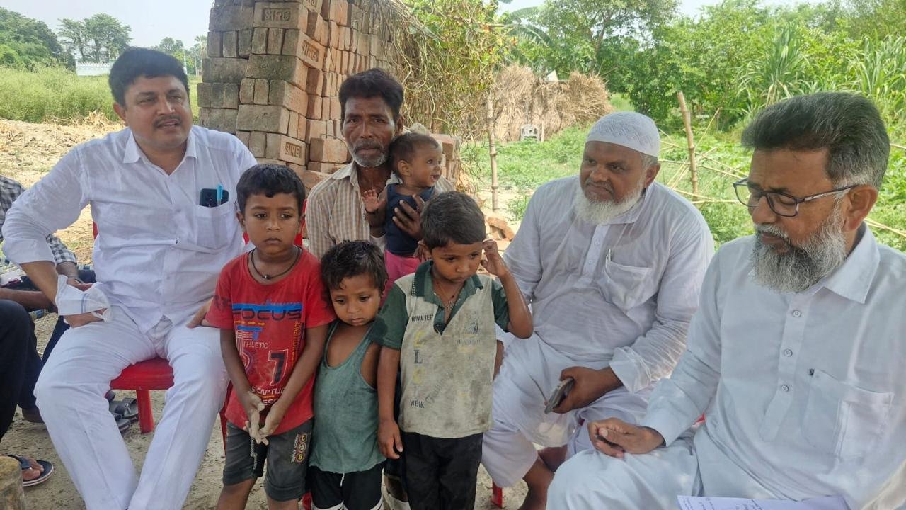 APCR Delegation Visits Families of Roshan Khatoon, Qayoom and Shahzad Ali in Bihar, Demands Justice in Mob Lynching Cases