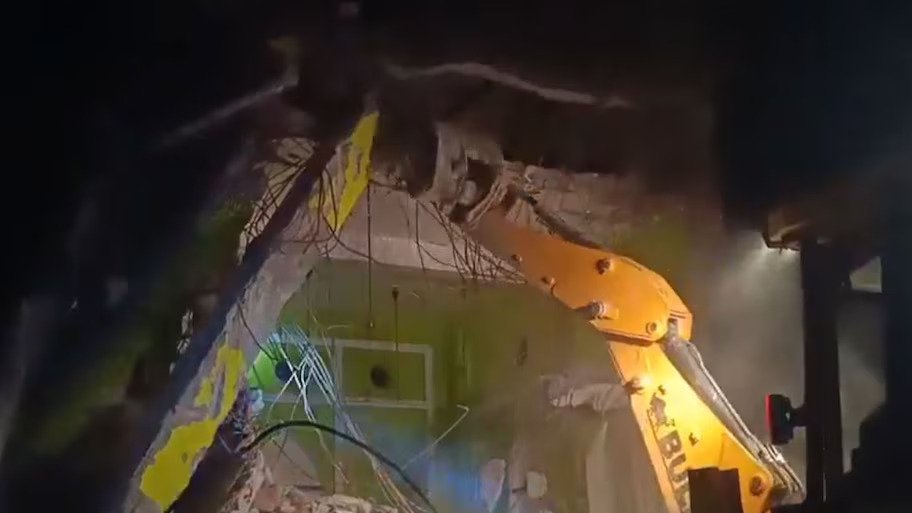 Sambhal Mosque Demolished in Late-Night Bulldozer Action Over Alleged Illegal Construction