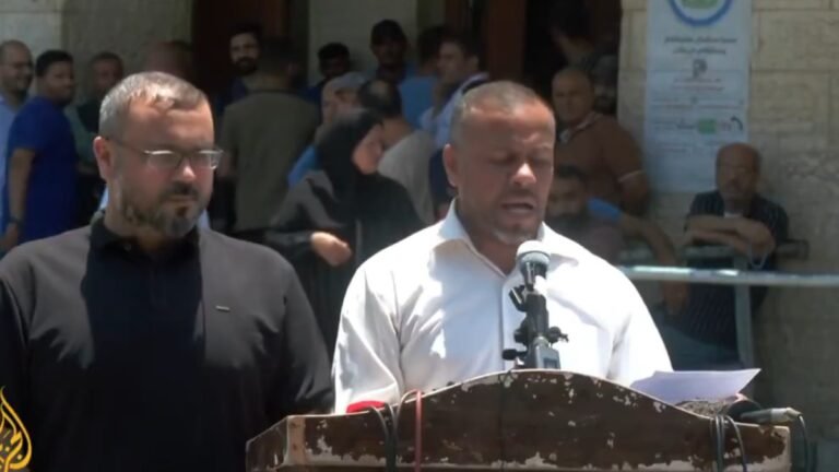 Hamas Dissolves Gaza Governing Body, Says It Is Ready to Transfer Civilian Administration