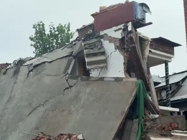 Houses of Two LeT Militants Demolished After Anantnag Attack That Killed Cop, Say J&K Officials