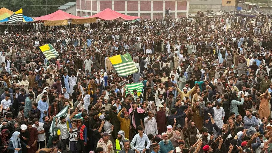 Pakistan-Controlled Kashmir Elections Marred by Violence as Protest Group Alleges Dozens Killed POK