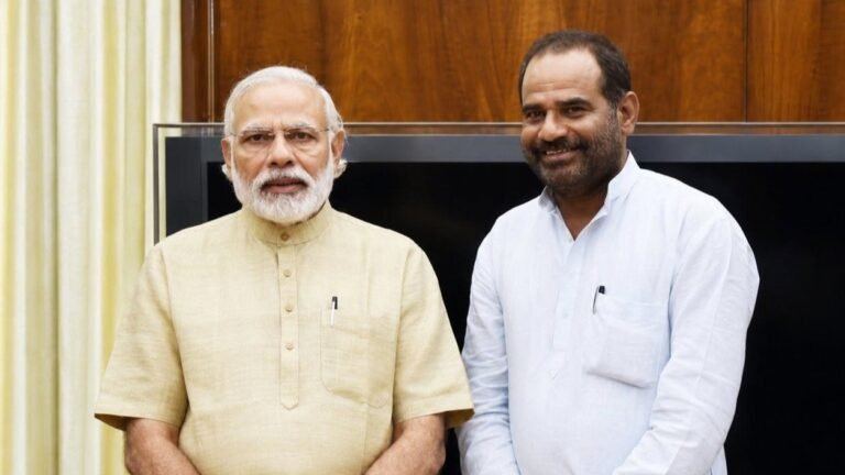 BJP Leader Ramesh Bidhuri Says ‘Puncture Repairers and Locksmiths’ Outnumbered Students at NEET Protest